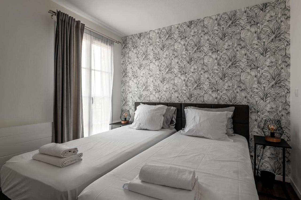 Apartment Sunny 3 Bedroomed Toscane เซร์ริส ภายนอก รูปภาพ