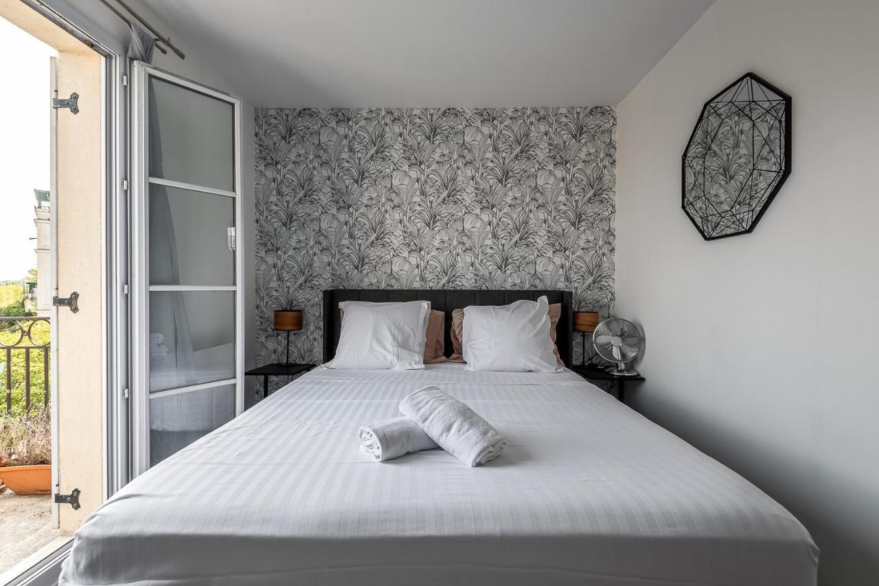 Apartment Sunny 3 Bedroomed Toscane เซร์ริส ภายนอก รูปภาพ